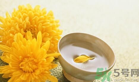 經(jīng)期可以喝菊花晶嗎？菊花晶可以經(jīng)期喝嗎？