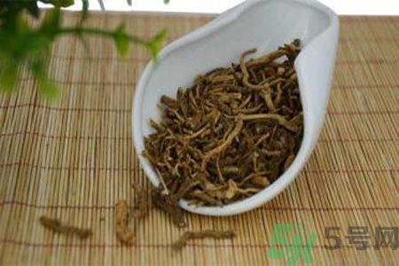 苦菜茶泡水為什么有鹽味？苦菜茶為什么是咸的？