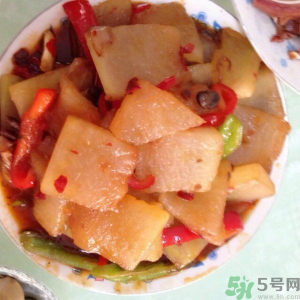 豆瓣醬的做法？豆瓣醬和黃豆醬的區(qū)別？