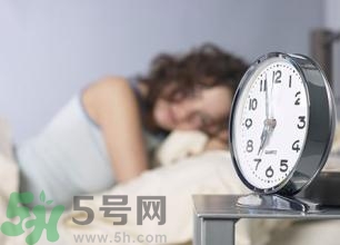 熬夜會導致月經(jīng)推遲嗎?熬夜會導致月經(jīng)失調(diào)嗎