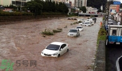 車被水淹了還能用嗎?車被水淹了還能開(kāi)嗎