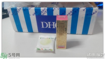 dhc潤唇膏怎么用?dhc潤唇膏使用方法