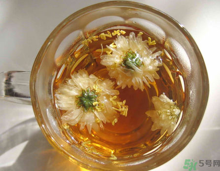 羅漢果可以和菊花一起泡水喝嗎？羅漢果菊花茶的做法及營養(yǎng)價值