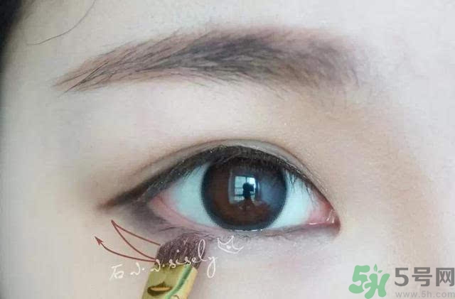 iu李智恩桃花妝怎么化？iu李智恩桃花妝怎么打造？