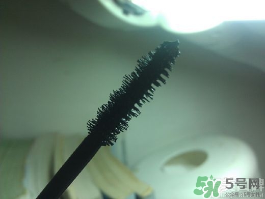 菲詩(shī)小鋪睫毛膏怎么樣？the face shop睫毛膏好用嗎？