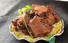 鵝肉的營養(yǎng)價(jià)值 鵝肉的功效與作用