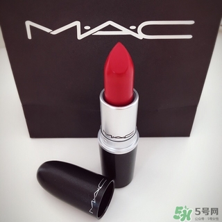 mac russian red色號 mac russian red試色圖