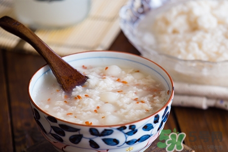 冬天吃米酒能驅(qū)寒嗎？冬天吃米酒有什么好處？