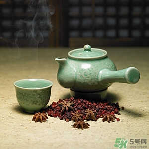 五味子茶的功效與作用_五味子茶的營養(yǎng)價值