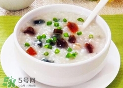 皮蛋瘦肉粥的營(yíng)養(yǎng)價(jià)值 皮蛋瘦肉粥的功效與作用及做法