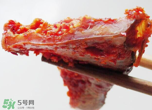 腌魚放什么調(diào)料？腌魚放什么調(diào)料去腥？