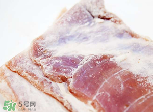 生粉腌肉怎么弄？生粉腌肉要加水嗎？