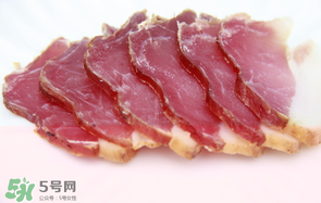 臘肉有哈喇味還能吃嗎？臘肉有哈喇味如何除去？