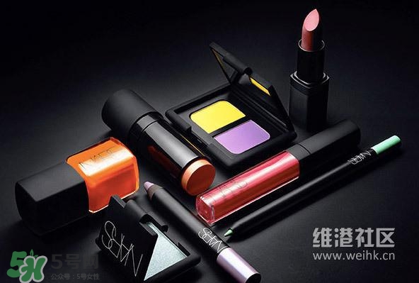 tom ford和nars哪個(gè)好？tom ford和nars唇膏口紅對(duì)比