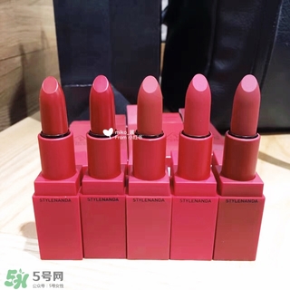 品紅色是什么顏色？品紅色口紅試色