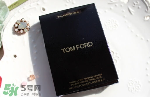 tom ford蜜粉餅怎么用？tom ford蜜粉餅使用方法