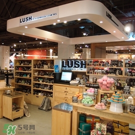 lush唇部磨砂膏怎么用？lush唇部磨砂膏使用方法