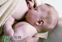 哺乳期奶水時多時少是什么原因？哺乳期奶水時多時少怎么辦？