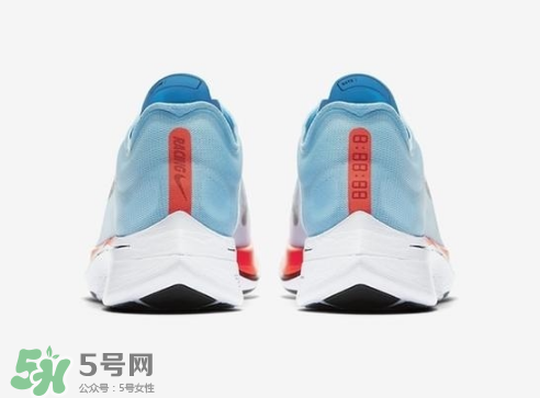 nike zoom vaporfly 4%多少錢？耐克競速跑鞋專柜價格