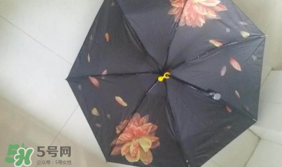 蕉下小黑傘能遮雨嗎？蕉下太陽傘能淋雨嗎？