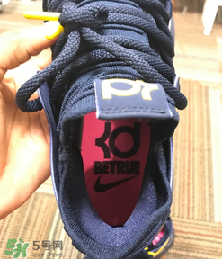 nike kd 10 be true彩虹配色實物怎么樣？杜蘭特10彩虹底照片曝光