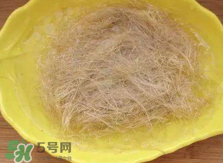 玉米須泡水喝能減肥嗎？玉米須煮水的功效與作用