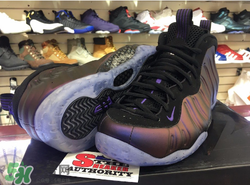 nike air foamposite one eggplant紫噴什么時候發(fā)售？