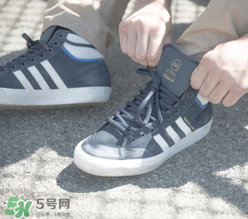 adidas matchcourt high rx2新款滑板鞋什么時(shí)候發(fā)售？