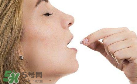 感冒藥和消炎藥能一起吃嗎？感冒藥吃多了會怎樣