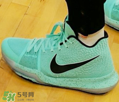 nike kyrie 3 aqua多少錢？耐克歐文3代湖綠配色專柜價格