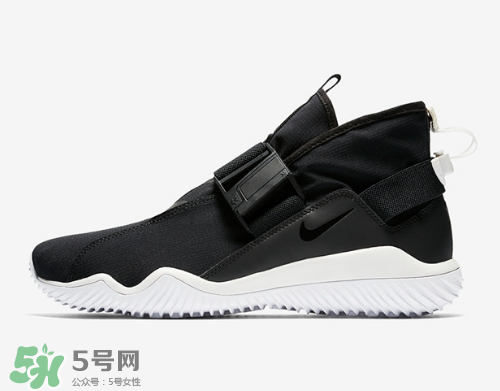 nikelab acg 07 kmtr機(jī)能運(yùn)動(dòng)鞋黑白配色多少錢？