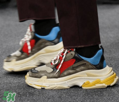 balenciaga triple s怎么預定？巴黎世家秋冬新款運動鞋在哪預定？