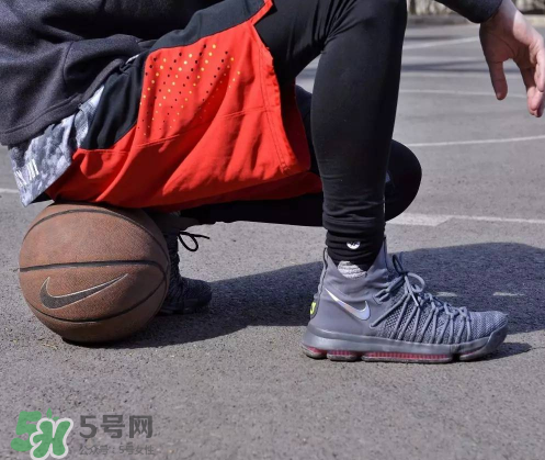 nike kd9 elite上腳怎么樣？耐克kd9 elite實(shí)戰(zhàn)測(cè)評(píng)