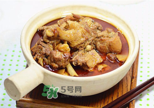 三伏天能吃鴨肉嗎？三伏天鴨肉燉什么好？