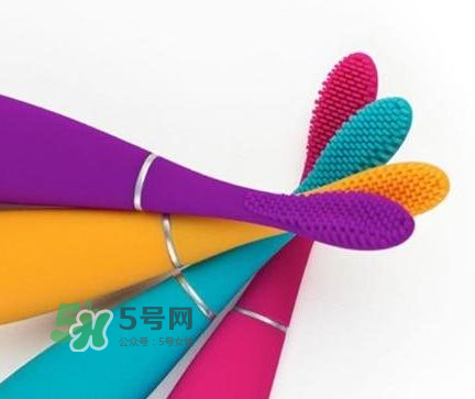 FOREO ISSA牙刷多久充一次電？FOREO ISSA牙刷充電能用多久？