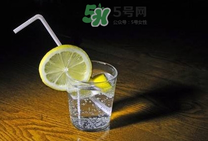 蘇打水怎么做飲料？檸檬蘇打水怎么做