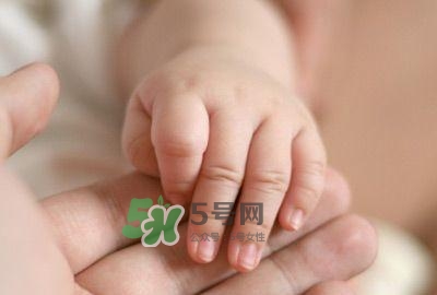 生孩子前要準(zhǔn)備什么？生孩子一般要多久？