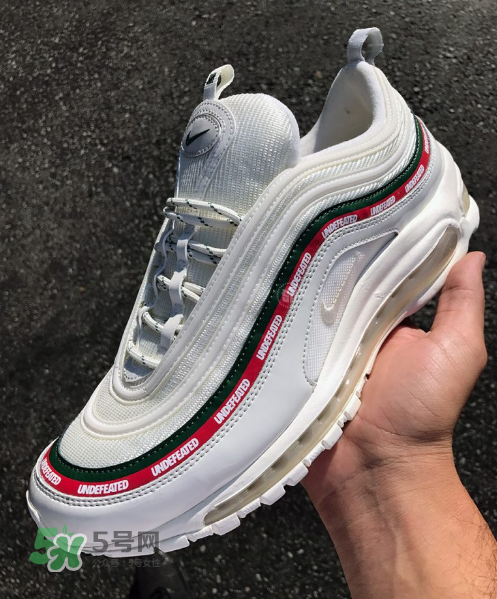 undefeated與nike air max 97聯(lián)名白色款什么時(shí)候發(fā)售_實(shí)物怎么樣？