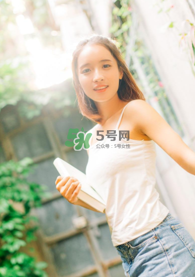 女金膠囊經(jīng)期可以吃嗎？女金膠囊什么時(shí)候吃最好？