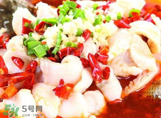 鱸魚可以做酸菜魚嗎？鱸魚可以做水煮魚嗎？