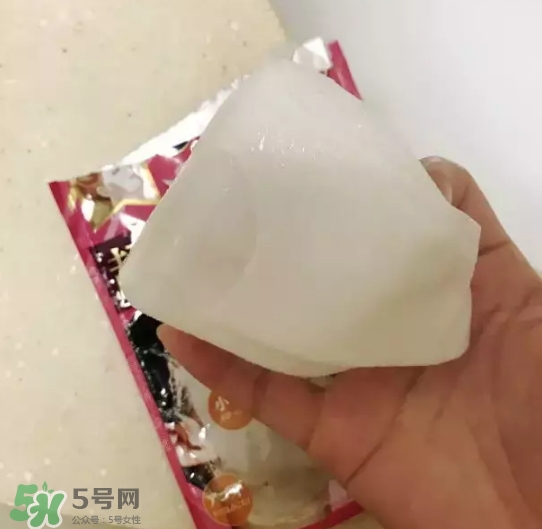 肌美精3D面膜真假怎么辨別？肌美精3D面膜真假對(duì)比圖