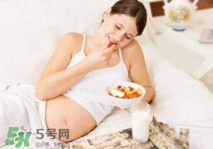 孕婦可以喝核桃粉嗎？孕婦喝核桃粉好嗎？