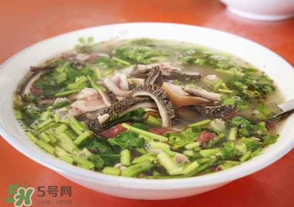 羊雜湯膻不膻？羊雜湯是哪里的特色美食