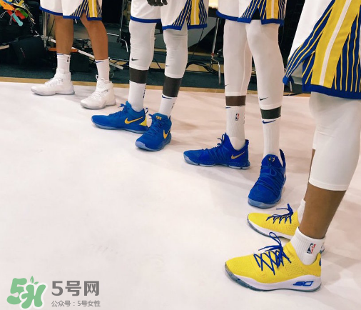 under armour curry 4 low warriors什么時候發(fā)售？