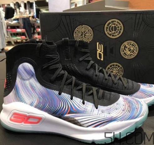 under armour curry 4庫里戰(zhàn)靴中國別注版實物什么樣？