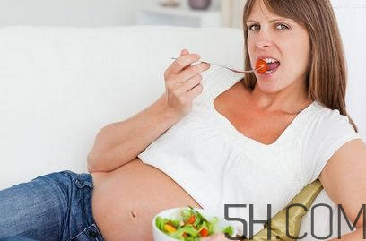 孕婦感冒鼻塞可以吃藥嗎？孕婦哪些食物不能吃？