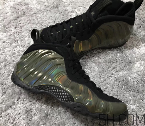 nike air foamposite one legion green全息噴什么時候發(fā)售？