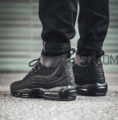 nike air max 95 triple black黑魂配色上腳效果怎么樣？