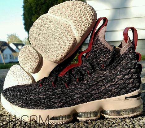 nike lebron 15 pride of ohio俄亥俄的驕傲什么時(shí)候發(fā)售？