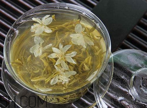 茉莉花茶是帶花的好還是不帶花的好？哪里的茉莉花茶最好